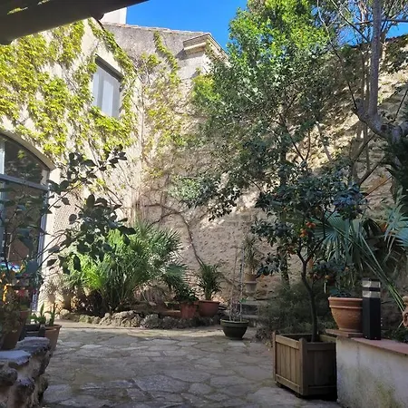 Le Patio Montbazin